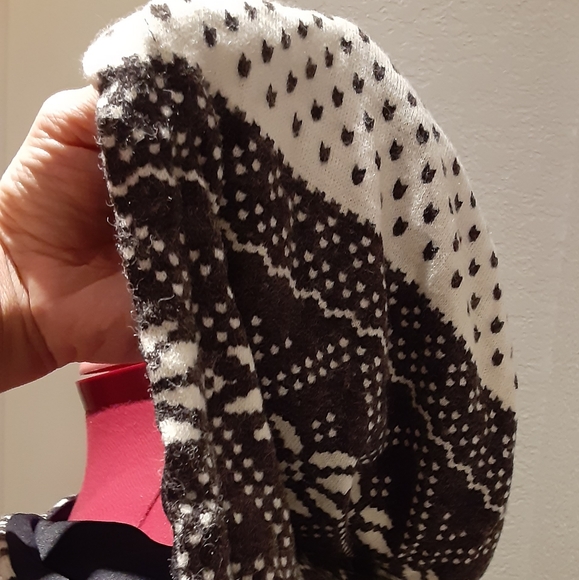 vfish Hoodie Poncho - Picture 5 of 5